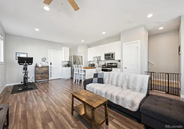Photo 3 of Townhouse for sale at 265 S 4th Court, Deer Trail, CO 80105 | MLS# 7959814 | Listing updated on 2026-10-06
