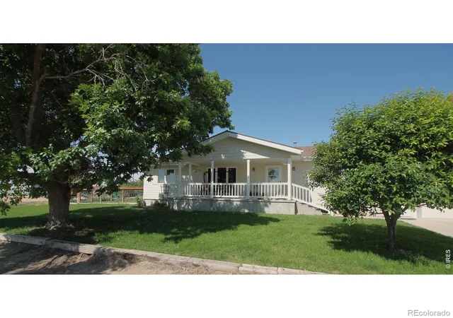 Photo 1 of Single family home for sale at 806 S Burlington Ave, Haxtun, CO 80731 | MLS# IR1047638 | Listing updated on 2026-09-17
