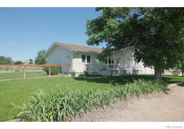 Photo 3 of Single family home for sale at 806 S Burlington Ave, Haxtun, CO 80731 | MLS# IR1047638 | Listing updated on 2026-09-17