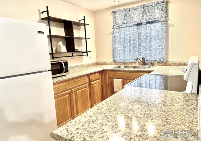 Photo 2 of Single family home for sale at 210 S Bowman Ave, Holyoke, CO 80734 | MLS# IR1050518 | Listing updated on 2026-09-17