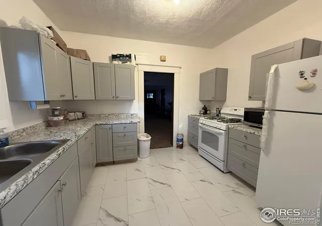 Photo 3 of Single family home for sale at 506 E Raymond St, Haxtun, CO 80731 | MLS# IR1051264 | Listing updated on 2026-09-17