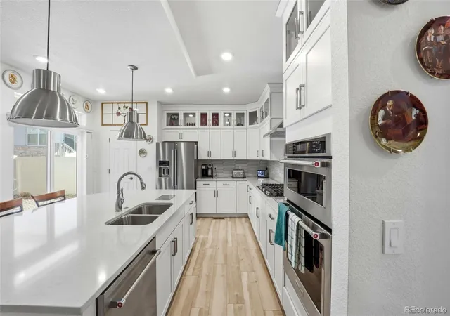 Photo 3 of Single family home for sale at 5102 N Quatar St, Aurora, CO 80019 | MLS# 6385169 | Listing updated on 2026-10-01