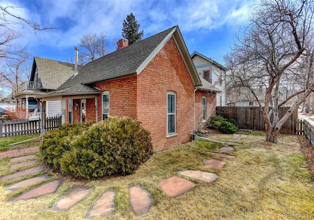 Photo 1 of Single family home for sale at 1902 Grove St, Boulder, CO 80302 | MLS# 1642505 | Listing updated on 2026-09-26