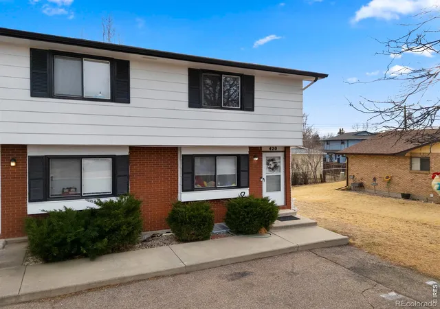 Photo 4 of House for sale at 414-420 Mulberry Dr, Loveland, CO 80538 | MLS# IR1052120 | Listing updated on 2026-09-17