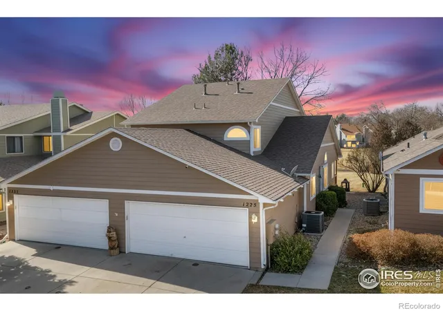 Photo 3 of Townhouse for sale at 1225 Baker St, Longmont, CO 80501 | MLS# IR1052142 | Listing updated on 2026-09-18