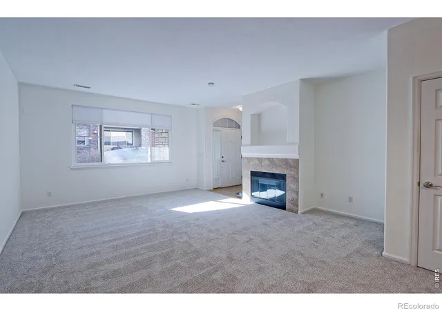 Photo 2 of Townhouse for sale at 11207 Osage Cir #B, Northglenn, CO 80234 | MLS# IR1052449 | Listing updated on 2026-09-17