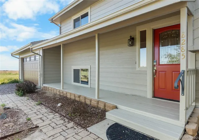 Photo 2 of Single family home for sale at 8285 Sunrise Dr, Elizabeth, CO 80107 | MLS# 8481705 | Listing updated on 2026-09-16