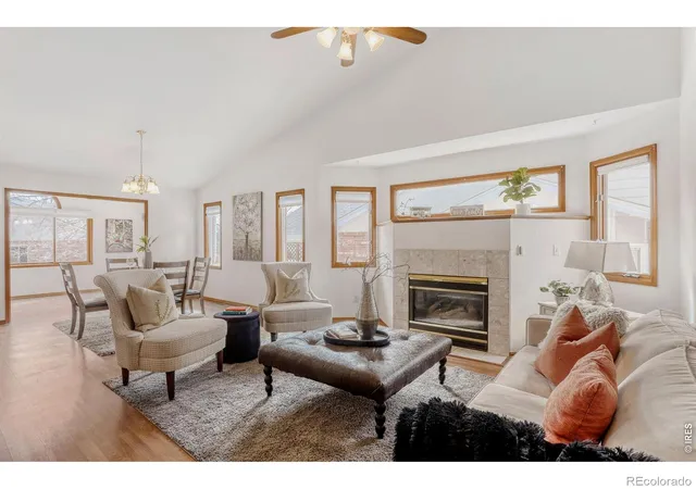 Photo 4 of Single family home for sale at 1534 Spencer St, Longmont, CO 80501 | MLS# IR1053318 | Listing updated on 2026-09-17
