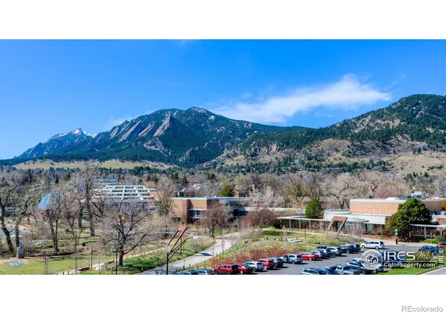 Photo 2 of Condo for sale at 1077 Canyon Blvd #403, Boulder, CO 80302 | MLS# IR1053441 | Listing updated on 2026-09-22