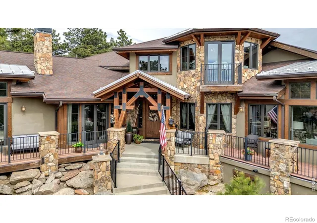 Photo 1 of Single family home for sale at 11981 Spruce Cyn Cir, Golden, CO 80403 | MLS# IR1053482 | Listing updated on 2026-09-17