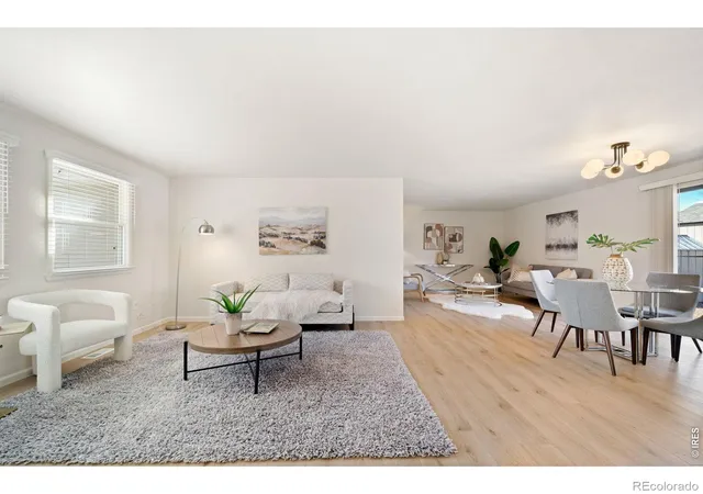 Photo 2 of Single family home for sale at 1217 Hunter Ct, Longmont, CO 80501 | MLS# IR1053621 | Listing updated on 2026-09-17