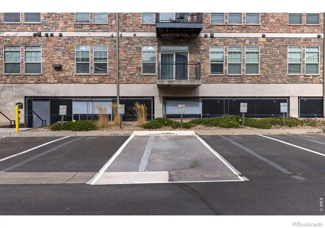 Photo 32 of Townhouse for sale at 13456 Via Varra #314, Broomfield, CO 80020 | MLS# IR1054010 | Listing updated on 2026-09-17
