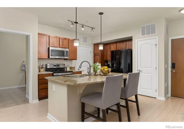 Photo 3 of Townhouse for sale at 13456 Via Varra #314, Broomfield, CO 80020 | MLS# IR1054010 | Listing updated on 2026-09-17