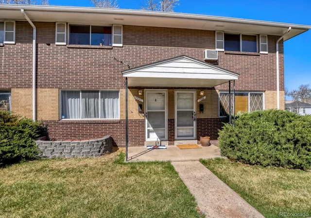 Photo 3 of Townhouse for sale at 1397 Vance St, Lakewood, CO 80214 | MLS# 8803164 | Listing updated on 2026-09-17