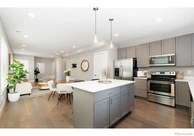 Photo 4 of Townhouse for sale at 1435 Irving St, Denver, CO 80204 | MLS# IR1054824 | Listing updated on 2026-10-06
