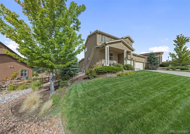 Photo 3 of Single family home for sale at 15640 Soo Line Way, Monument, CO 80132 | MLS# 7928805 | Listing updated on 2026-09-16