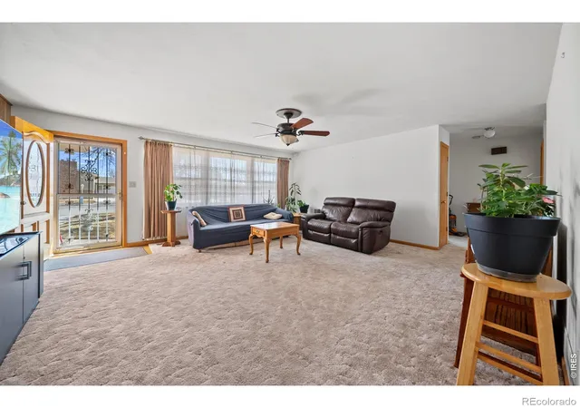 Photo 4 of Single family home for sale at 815 Vickie St, Fort Morgan, CO 80701 | MLS# IR1055253 | Listing updated on 2026-09-25