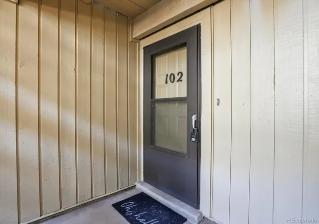 Photo 3 of Condo for sale at 4066 S Atchison Way #102, Aurora, CO 80014 | MLS# 3670813 | Listing updated on 2026-09-28