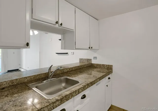 Photo 4 of Condo for sale at 1265 Elizabeth St #207, Denver, CO 80206 | MLS# 5716556 | Listing updated on 2026-09-17