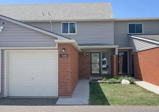 Photo 1 of Townhouse for sale at 1858 Centaur Cir, Lafayette, CO 80026 | MLS# 8952540 | Listing updated on 2026-09-17