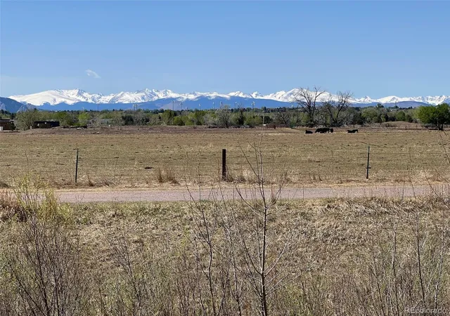 Photo 3 of Townhouse for sale at 1858 Centaur Cir, Lafayette, CO 80026 | MLS# 8952540 | Listing updated on 2026-09-17