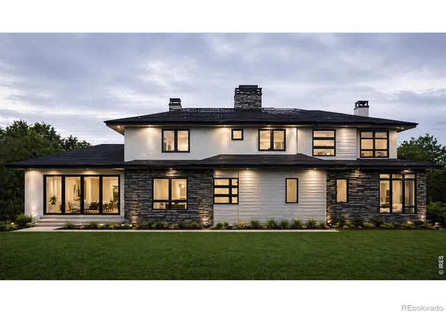 Photo 2 of Mansion for sale at 9715 Meadow Ridge Ln, Longmont, CO 80504 | MLS# IR1057214 | Listing updated on 2026-09-17