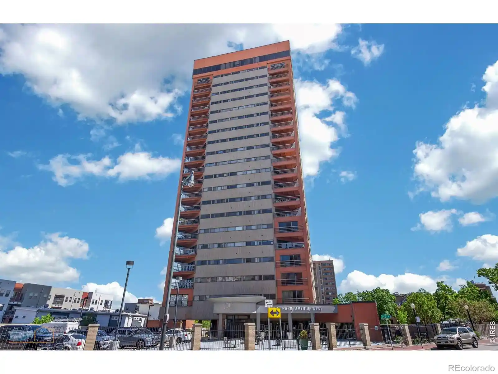 Listing Photo 2 - Condo for sale in 100 Park Ave W located at 100 Park Ave W, Denver, CO 80205 - Unit #1305