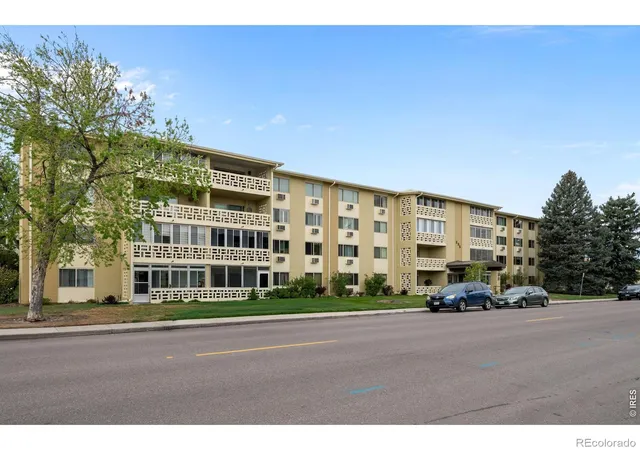 Photo 2 of Single family home for sale at 695 S Alton Way #6D, Denver, CO 80247 | MLS# IR1057765 | Listing updated on 2026-09-17