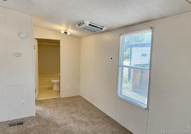 Photo 3 of Single family home for sale at 2811 Mango Pl, Loveland, CO 80537 | MLS# IR1058074 | Listing updated on 2026-09-22