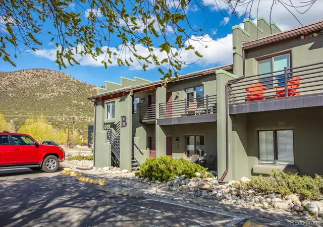 Listing Photo 4 - Condo for sale in building located at 623 Cedar St, Buena Vista, CO 81211 - Unit #B202