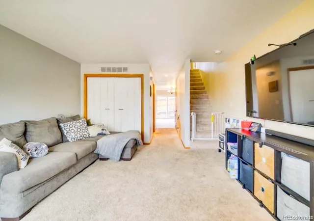 Listing Photo 4 - Condo for sale in building located at 2108 Oakcrest Cir, Castle Rock, CO 80104