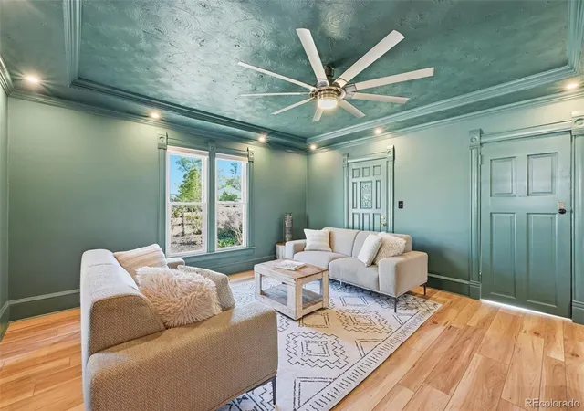 Photo 3 of Single family home for sale at 937 E Costilla St, Colorado Springs, CO 80903 | MLS# 6435164 | Listing updated on 2026-09-17