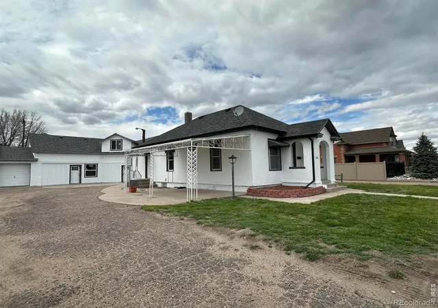 Photo 3 of Single family home for sale at 430 S Front St, Sterling, CO 80751 | MLS# IR1058497 | Listing updated on 2026-09-17