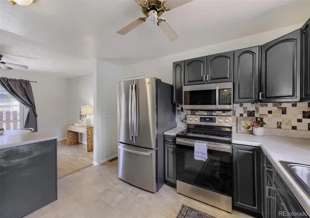Photo 1 of Single family home for sale at 445 Hickory Pl, Broomfield, CO 80020 | MLS# 9166503 | Listing updated on 2026-09-28