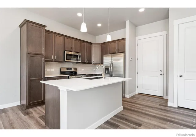 Photo 4 of Townhouse for sale at 4107 N Park Dr, Loveland, CO 80538 | MLS# IR1058980 | Listing updated on 2026-09-17