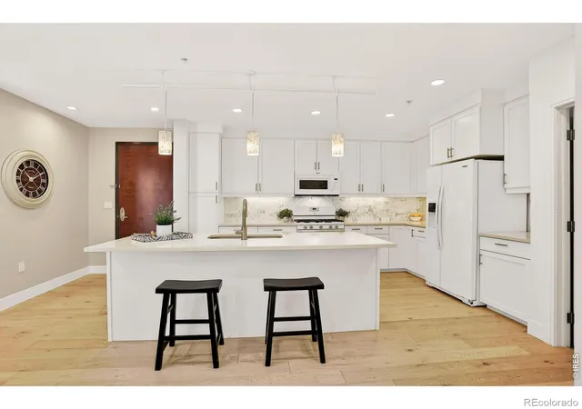 Photo 3 of Condo for sale at 3301 Arapahoe Ave #217, Boulder, CO 80303 | MLS# IR1059058 | Listing updated on 2026-10-08