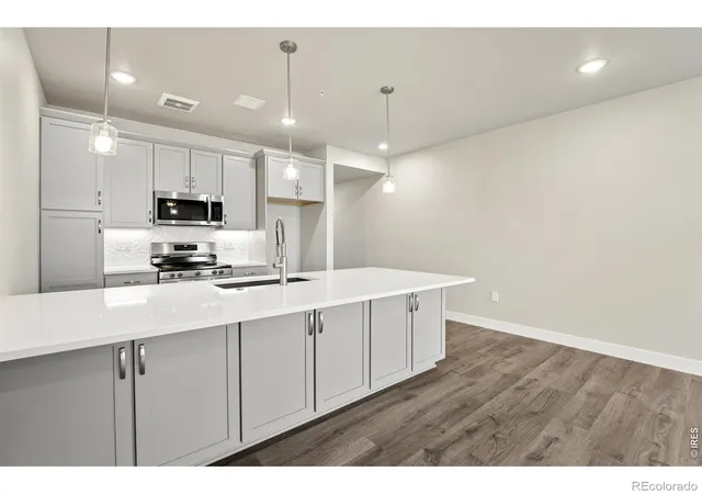 Photo 4 of Townhouse for sale at 968 Birdwhistle Ln #7, Fort Collins, CO 80524 | MLS# IR1059073 | Listing updated on 2026-10-07
