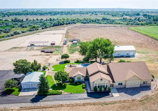 Photo 4 of Single family home for sale at 10188 County Rd 23, Fort Lupton, CO 80621 | MLS# IR1059102 | Listing updated on 2026-09-17