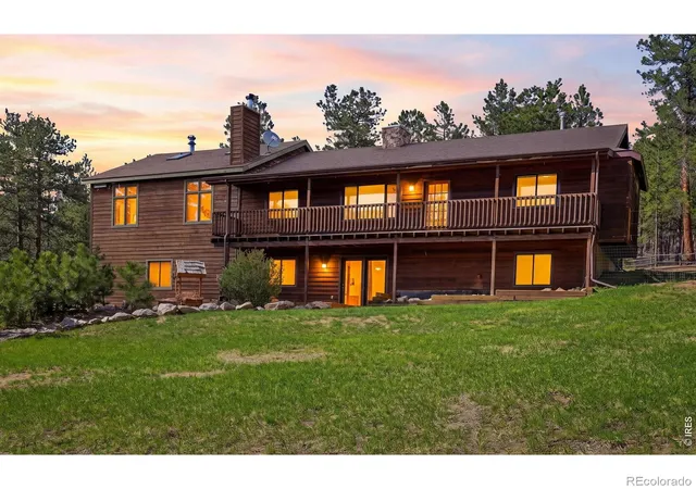 Photo 1 of Single family home for sale at 560 Quillan Gulch Rd, Loveland, CO 80537 | MLS# IR1059214 | Listing updated on 2026-10-08