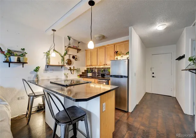 Photo 3 of Condo for sale at 909 N Logan St #3C, Denver, CO 80203 | MLS# 1998527 | Listing updated on 2026-09-16