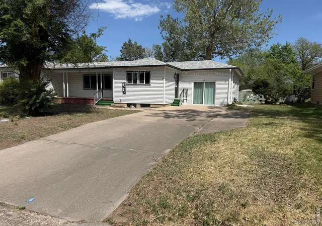 Photo 2 of Single family home for sale at 1616 22nd Avenue, Greeley, CO 80631 | MLS# IR1059341 | Listing updated on 2026-09-17