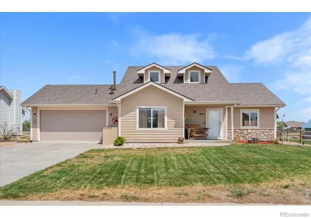 Photo 3 of Single family home for sale at 804 7th Street, Pierce, CO 80650 | MLS# IR1059403 | Listing updated on 2026-10-03