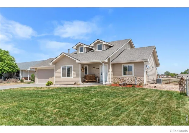 Photo 4 of Single family home for sale at 804 7th Street, Pierce, CO 80650 | MLS# IR1059403 | Listing updated on 2026-10-03