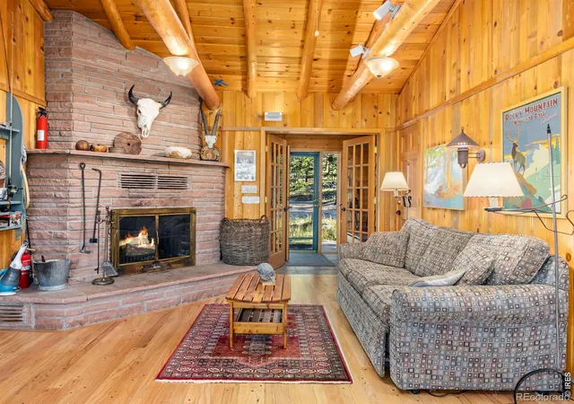 Photo 3 of Single family home for sale at 747 Coyote Hl Rd, Allenspark, CO 80510 | MLS# IR1059436 | Listing updated on 2026-09-17