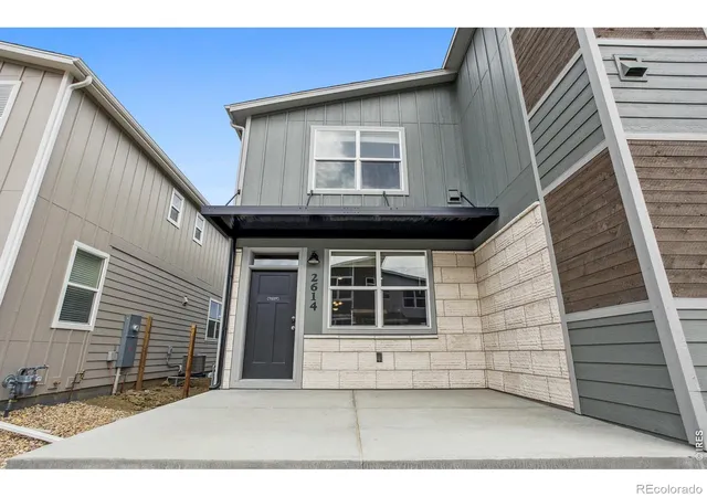 Photo 2 of Townhouse for sale at 2614 Great Plains Trl, Berthoud, CO 80513 | MLS# IR1059450 | Listing updated on 2026-09-17