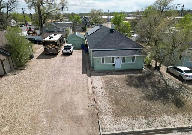 Photo 4 of Single family home for sale at 504 12th Street, Greeley, CO 80631 | MLS# IR1059582 | Listing updated on 2026-09-17