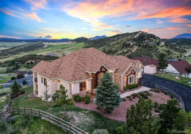 Photo 3 of Single family home for sale at 5441 Country Clb Dr, Larkspur, CO 80118 | MLS# 9168232 | Listing updated on 2026-09-16