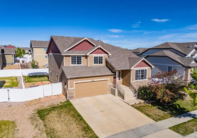 Photo 3 of Single family home for sale at 805 Mt Sneffels Ave, Windsor, CO 80550 | MLS# IR1060066 | Listing updated on 2026-09-22