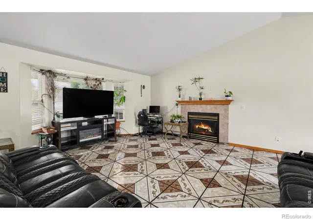 Photo 4 of Single family home for sale at 3310 Windmill Ct, Evans, CO 80620 | MLS# IR1060124 | Listing updated on 2026-09-17