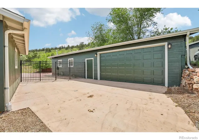 Photo 4 of Single family home for sale at 3155 N County Rd 27, Loveland, CO 80538 | MLS# IR1060162 | Listing updated on 2026-09-22